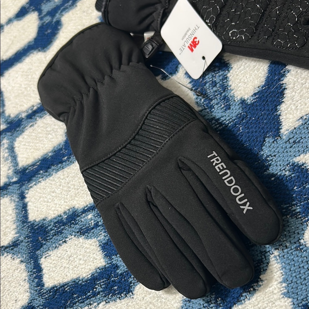 TRENDOUX Black Winter Gloves - Picture 2 of 13